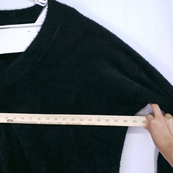 Halogen Women Black Mohair Fuzzy Cropped Soft Sweater Plus Size 100% Nylon - Picture 7 of 15